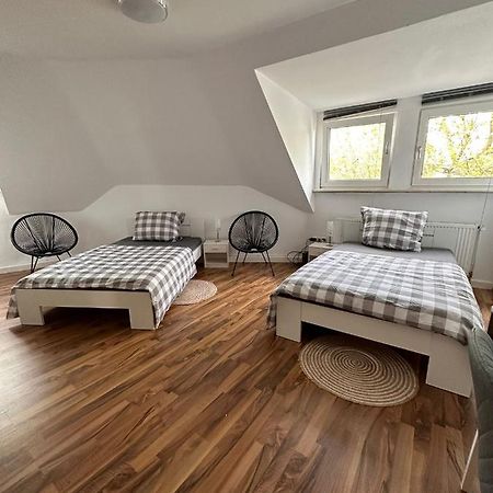 Zimmer Im Zentrum - In Der Naehe Zum Hauptbahnhof Paderborn Kültér fotó